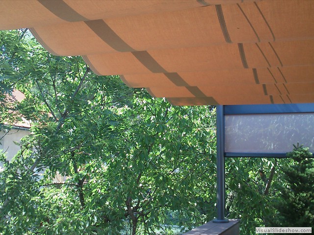 leaf-fall-markiza-na-terasu-4